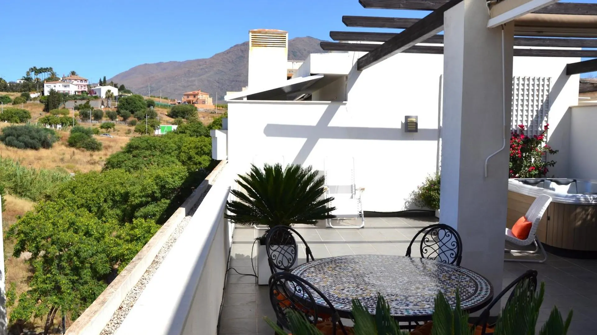 Ferienwohnung Rsh14A - Terrace With Hot Tub And Fantastic Views Estepona 0*,
